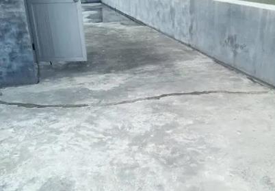 西市楼顶漏水维修公司分享下如何解决卫生间隐蔽部位漏水的问题?