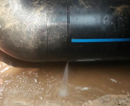 西市楼顶渗水维修公司为大家分享下西市卫生间漏水维修修补技术!